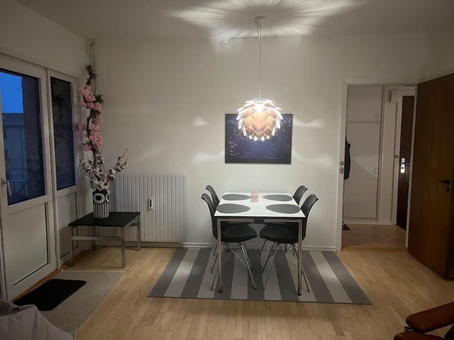 Stor Og Lys Lejlighed I Hjertet Af Holstebro Esterno foto
