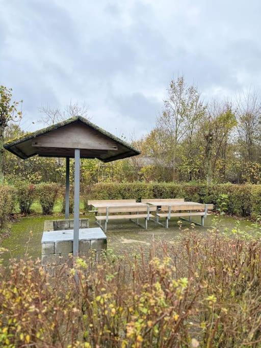 Stor Og Lys Lejlighed I Hjertet Af Holstebro Esterno foto