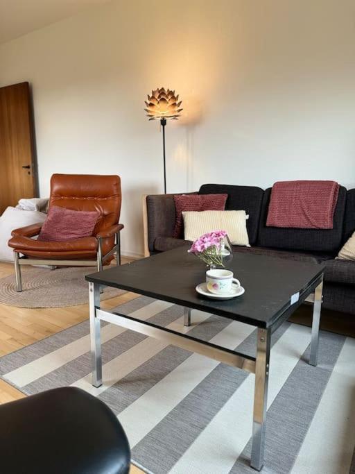 Stor Og Lys Lejlighed I Hjertet Af Holstebro Esterno foto