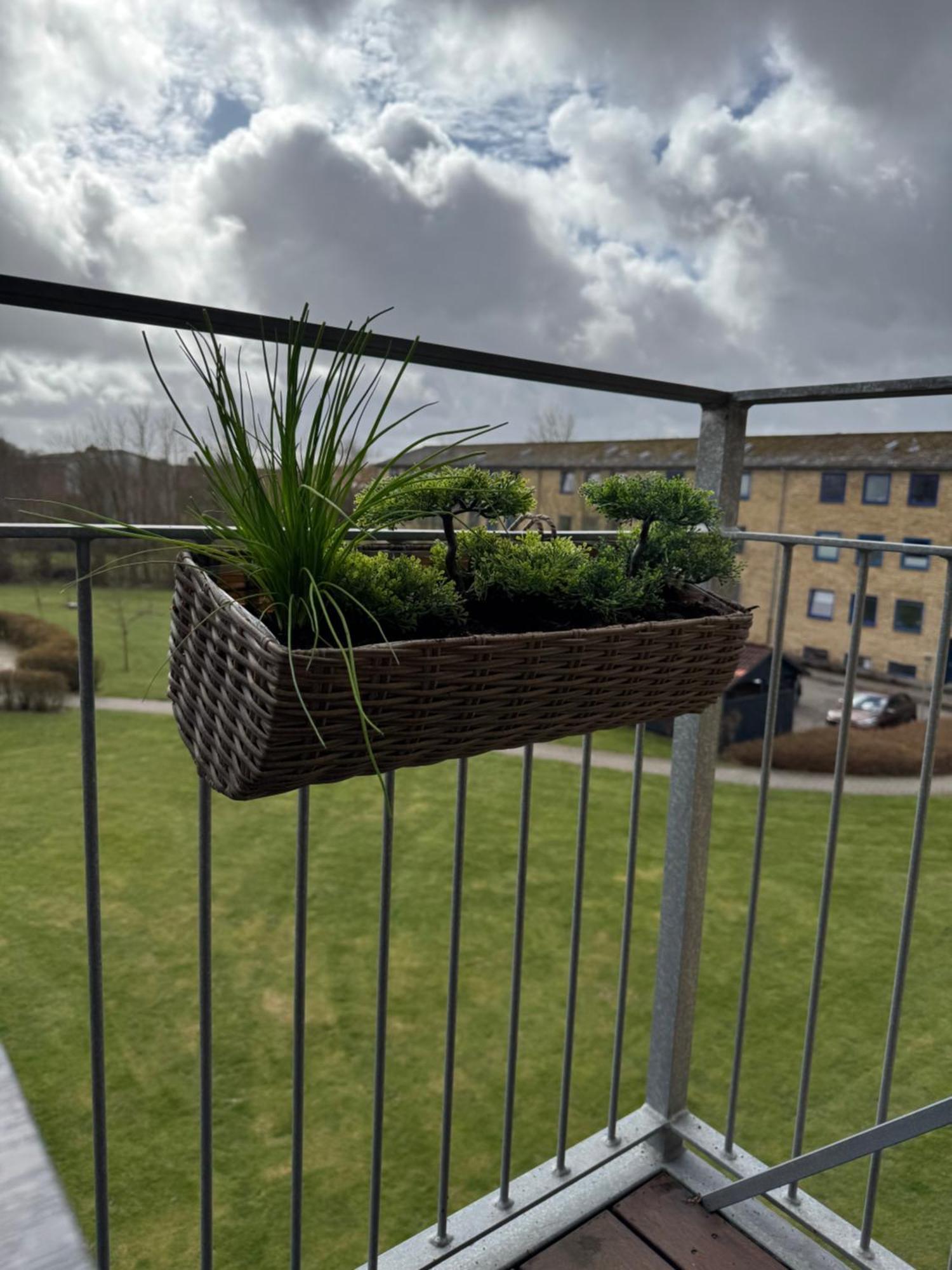 Stor Og Lys Lejlighed I Hjertet Af Holstebro Esterno foto